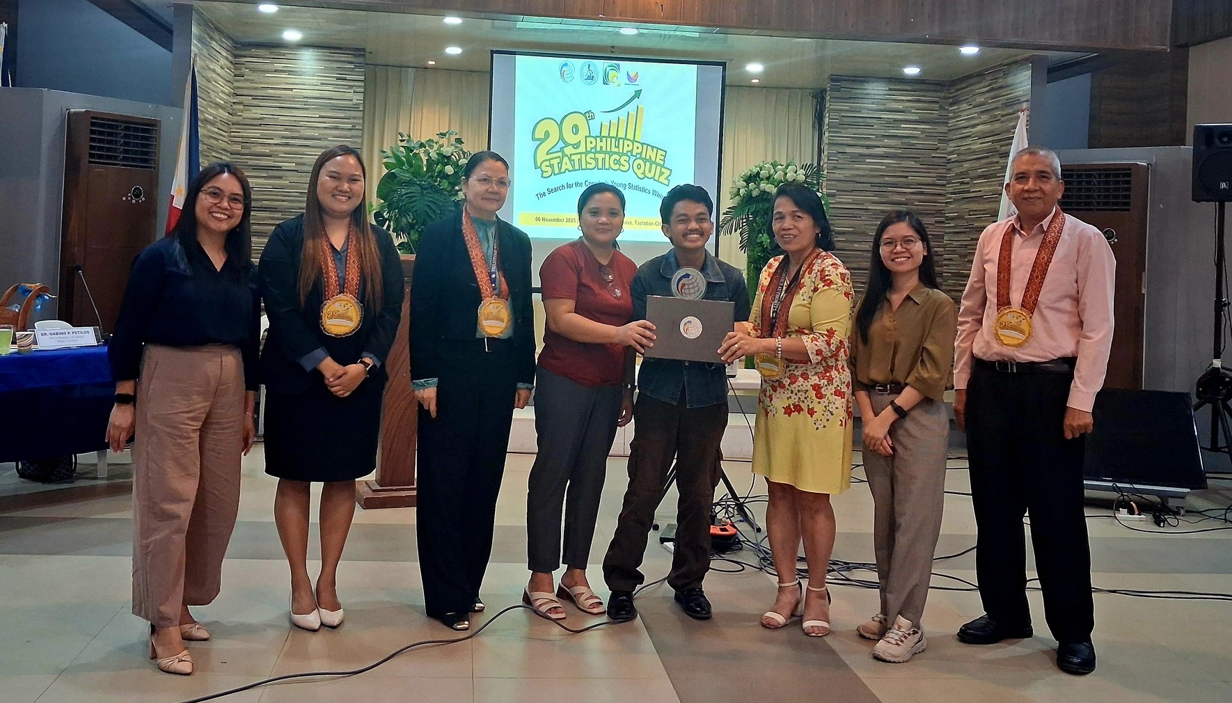 UP Tacloban Computer Science student bags gold in regional statistics quiz