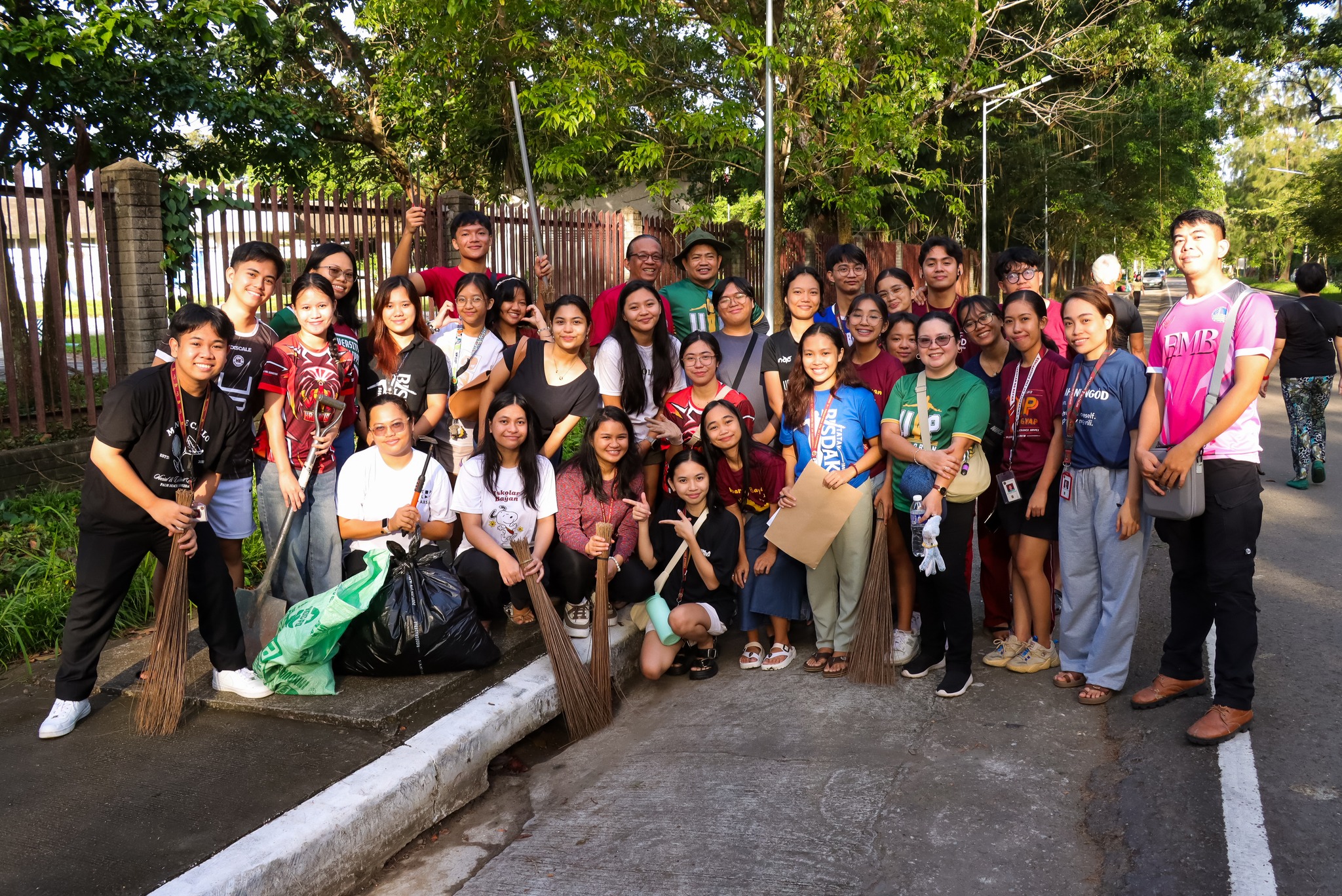 UP Tacloban joins Zero Waste Month clean-up drive